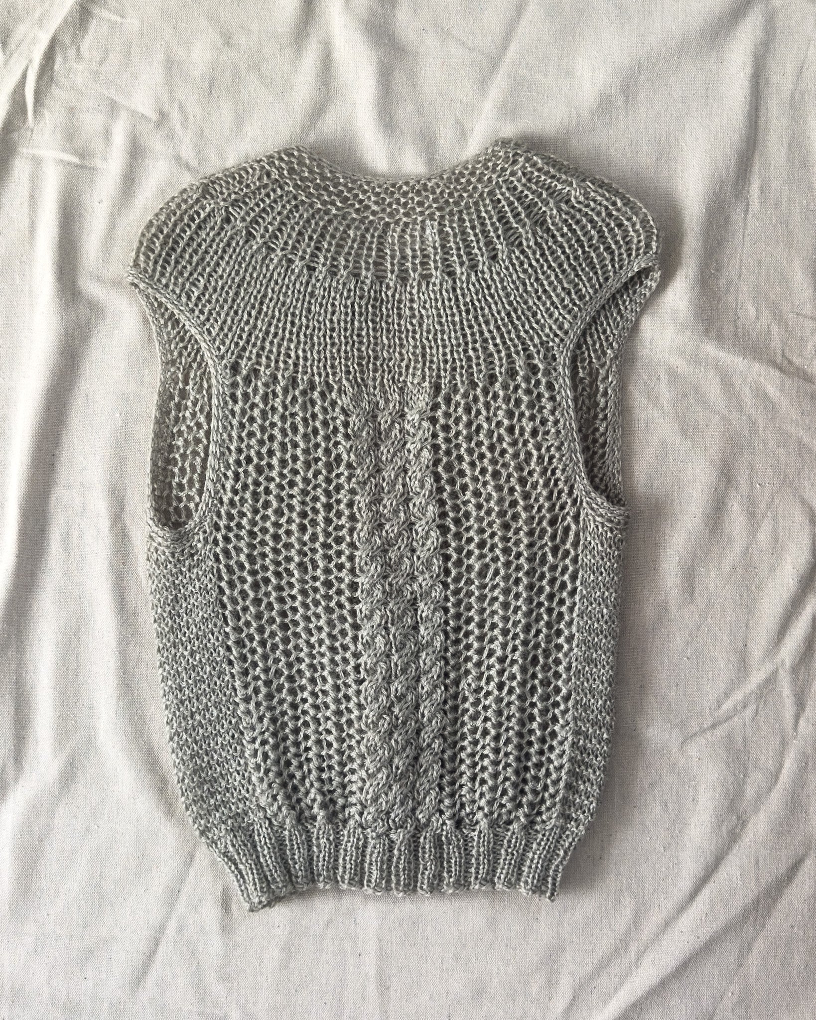 Loose Knit Cardigan Vest