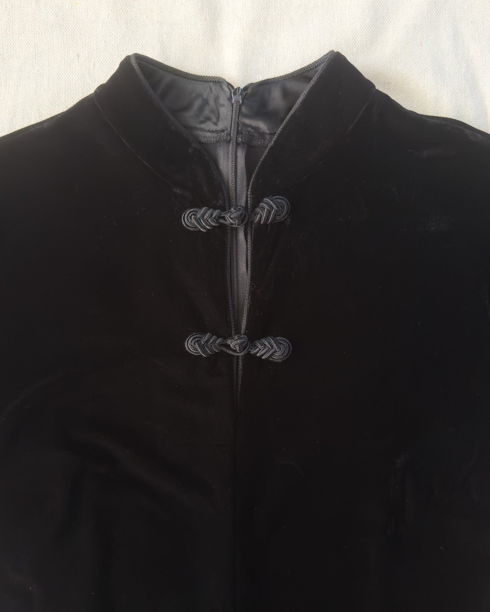 Knot Collar Velvet Maxi