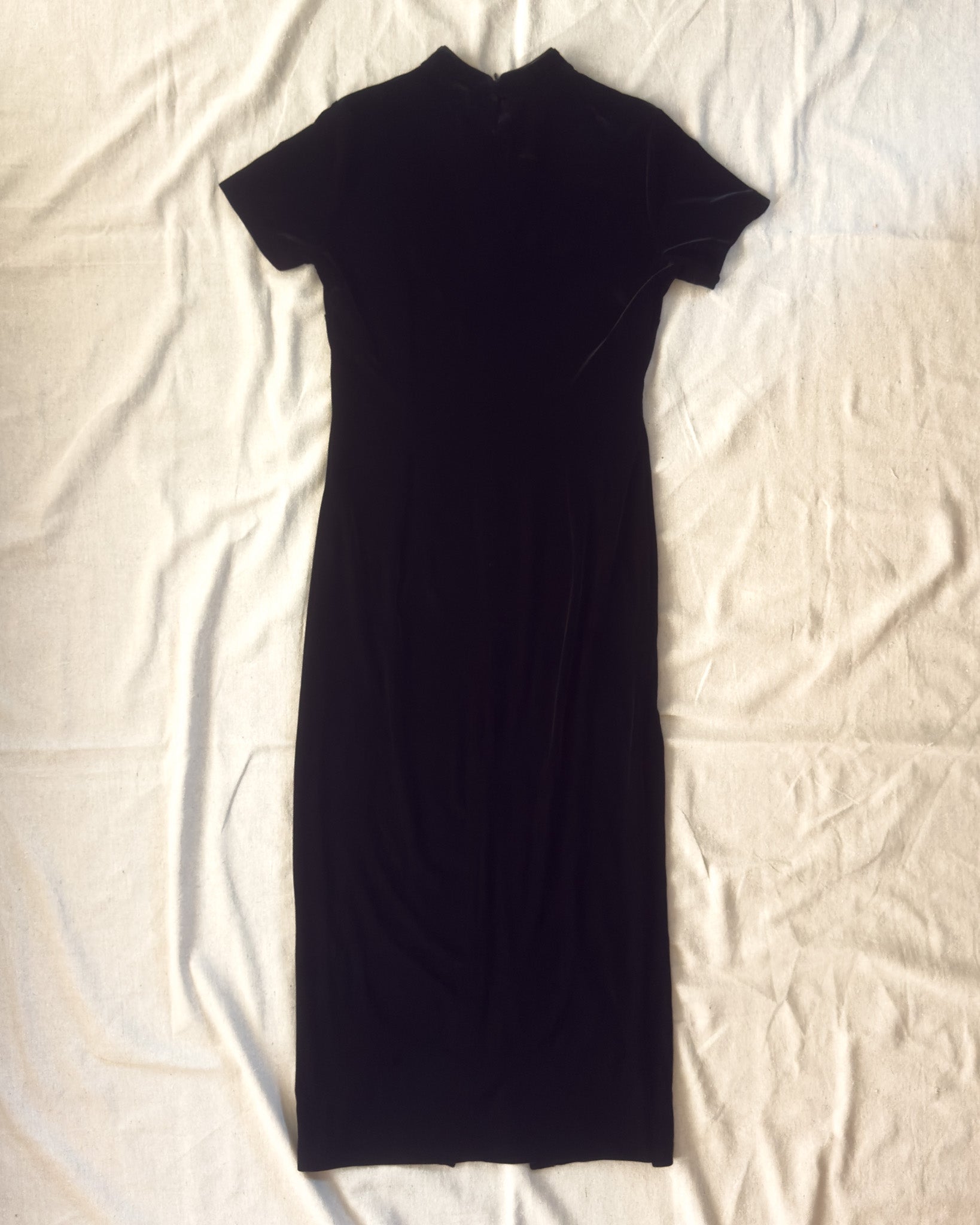 Knot Collar Velvet Maxi